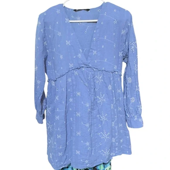 Zara Blue Smocked 3/4 Sleeve Embroidered Tunic‎ - Picture 3 of 11